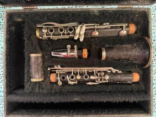 NOBLET WOOD CLARINET