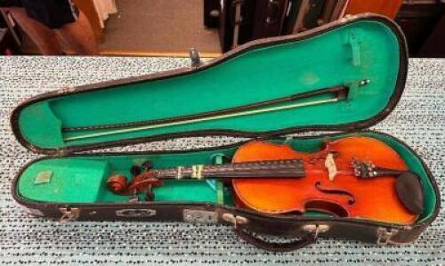 3/4 VIOLIN WITH CASE & BOW