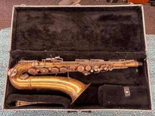 TENOR SAXOPHONE WITH CASE