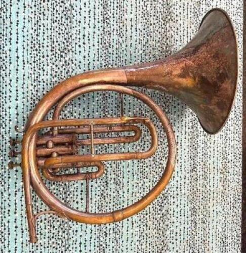 VINTAGE FRENCH HORN