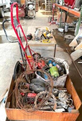 PALLET OF ASSORTED SCRAP METAL