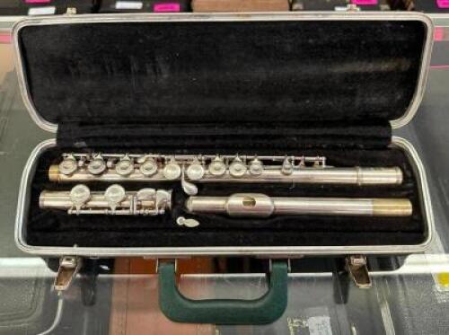 FLUTE WITH CASE