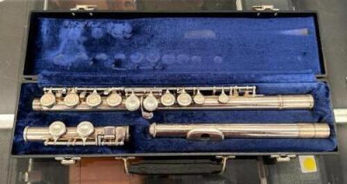FLUTE WITH CASE