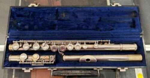 FLUTE WITH CASE