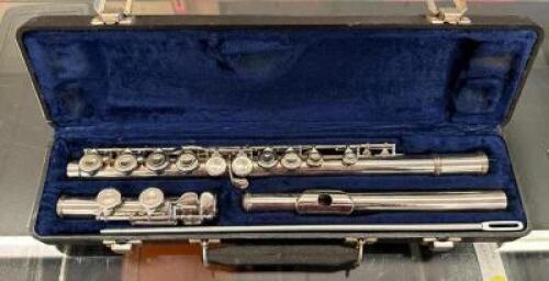 FLUTE WITH CASE