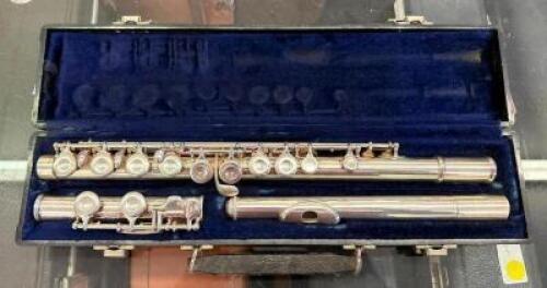 FLUTE WITH CASE