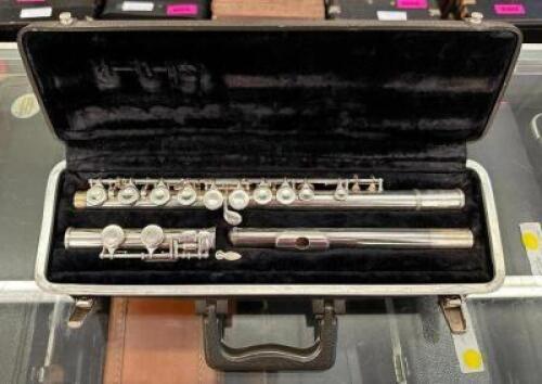 FLUTE WITH CASE