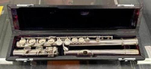 STUDENT FLUTE WITH CASE