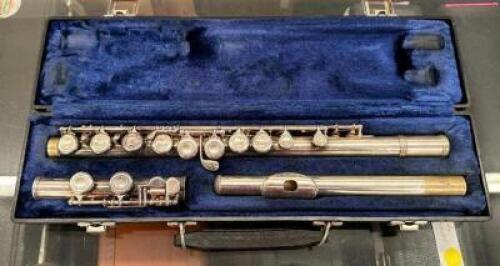 STUDENT FLUTE WITH CASE
