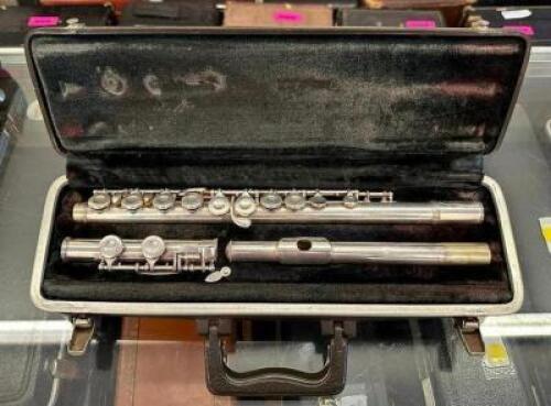 CLEVELAND FLUTE WITH CASE