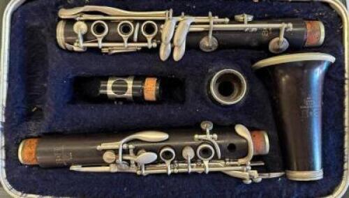 WOODEN CLARINET WITH CASE