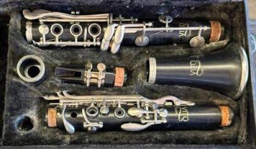 CLASSIC CLARINET WITH CASE
