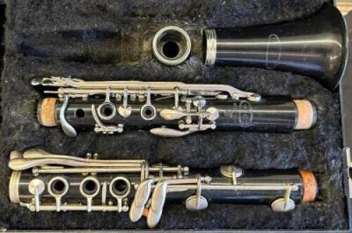 PLASTIC RESOTONE 3 CLARINET WITH CASE
