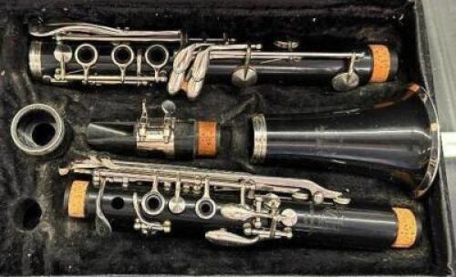 CLARINET WITH CASE