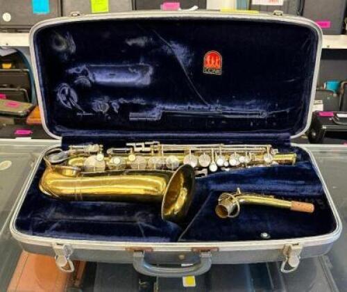 CLEVELAND ALTO SAXOPHONE WITH CASE