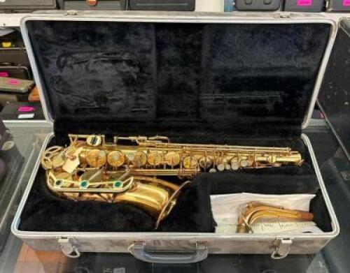 ALTO SAXOPHONE WITH CASE