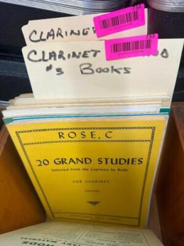 APPROX. (8) BOOKS OF CLARINET METHOD SHEET MUSIC