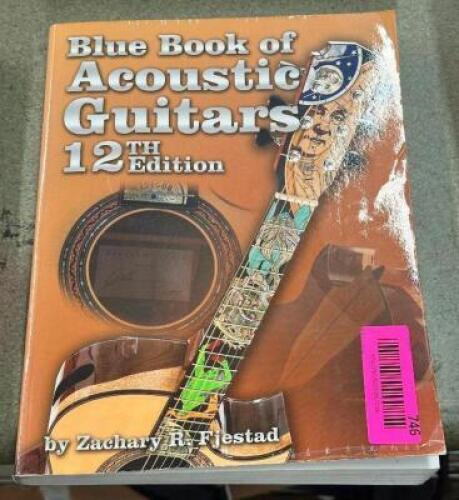 12TH EDITION OF BLUE BOOK OF ACOUSTIC GUITARS