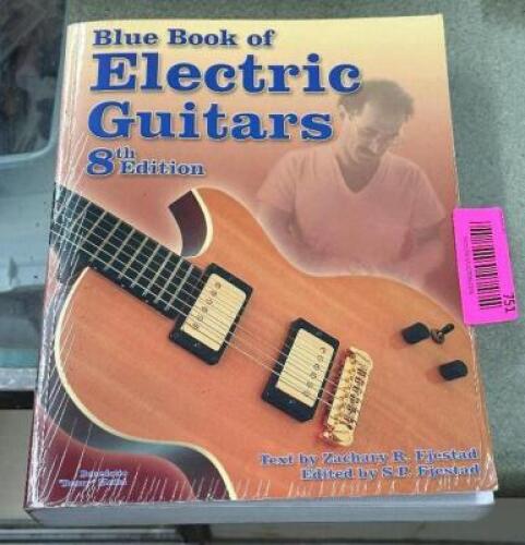 8TH EDITION OF BLUE BOOK OF ELECTRIC GUITARS