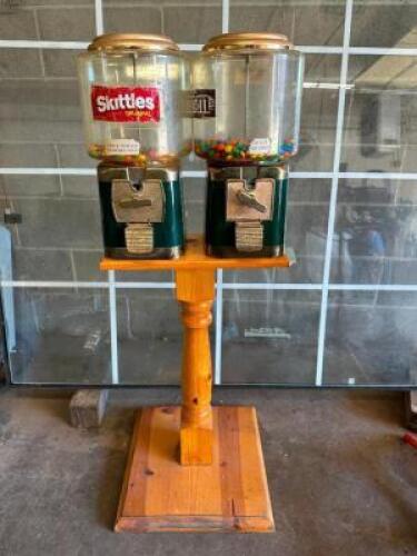 DUAL HEAD GUMBALL MACHINE