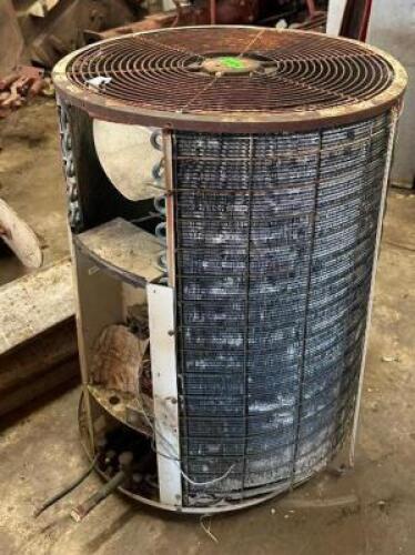 AIR CONDITIONER