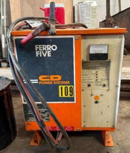 FERRO FIVE CHARGER