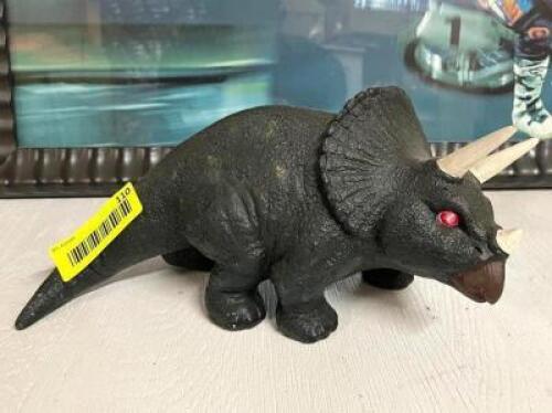 RESIN MODEL DINASOUR - 8" LENGTH
