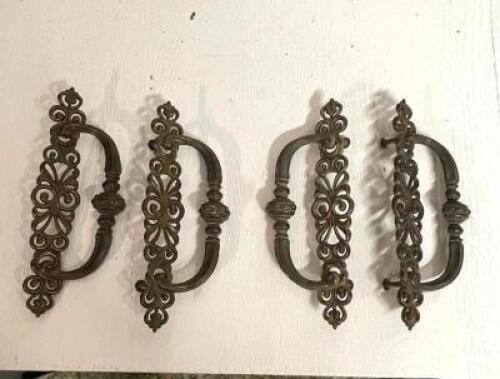 (4 PACK) DECORATIVE ANTIQUE BRASS DRAWER PULLS