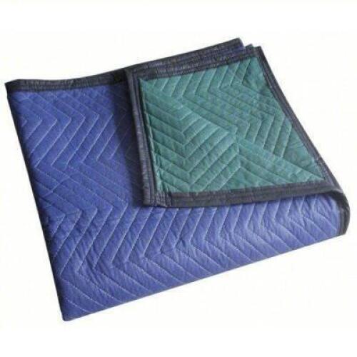 DESCRIPTION: (1) NON-WOVEN QUILTED MOVING BLANKET SIZE: 72 in Lg, 80 in Wd, Blue/Green, 3 lb Wt RETAIL$: $10.94 EA QTY: 1