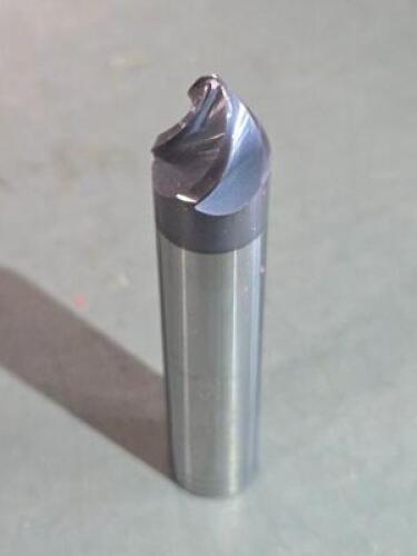 DESCRIPTION: (2) SOLID CARBIDE TAPER BARRELUTER END MILL BRAND/MODEL: ACCUPRO 03327152 SIZE: 30DEG PER SIDE RETAIL$: $514.98 QTY: 2