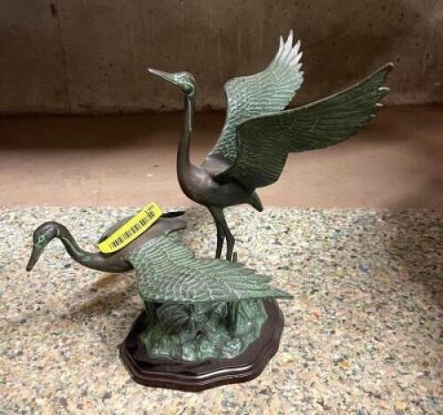 BRASS BIRDS ON STAND