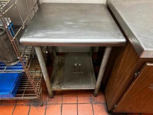 DESCRIPTION 24" X 24" STAINLESS TABLE SIZE 24" X 24" LOCATION KITCHEN QTY 1