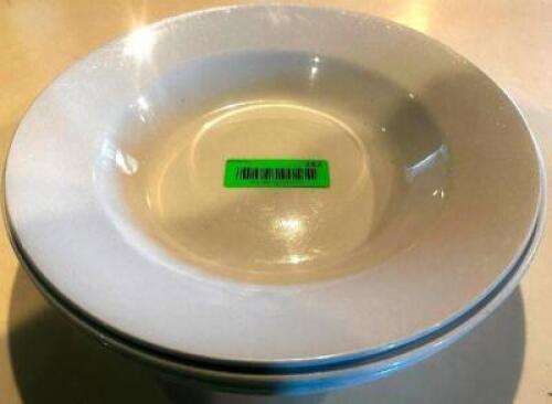 DESCRIPTION (2) 11.5" CHINA PASTA BOWLS BRAND / MODEL: HOMER LAUGHLIN CHINA SIZE 11" THIS LOT IS: SOLD BY THE PIECE LOCATION ROOM 1 QTY 2