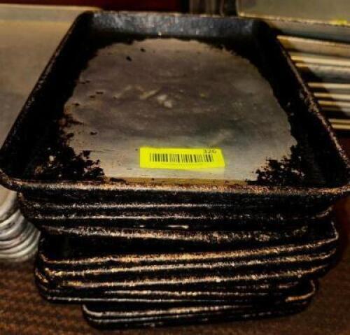 DESCRIPTION (10) 1/4 SIZE SHEET PANS - SEASONED THIS LOT IS: ONE MONEY LOCATION ROOM 1 QTY 1