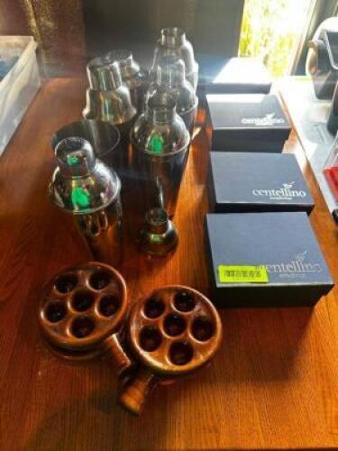 DESCRIPTION (1) LOT OF ASSORTED BAR SUPPLIES THIS LOT IS: ONE MONEY LOCATION ROOM 1 QTY 1