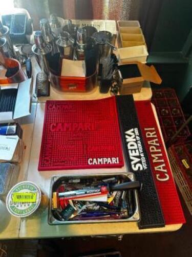 DESCRIPTION (1) LOT OF ASSORTED BAR SUPPLIES THIS LOT IS: ONE MONEY LOCATION ROOM 1 QTY 1