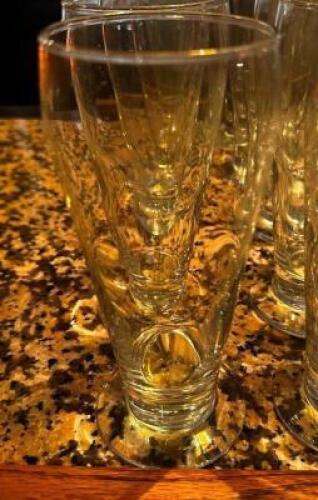 DESCRIPTION (31) PILSNER GLASSES THIS LOT IS: SOLD BY THE PIECE LOCATION BAR QTY 31