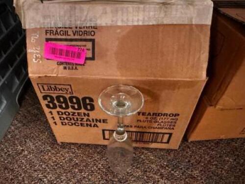 DESCRIPTION (12) FLUTE GLASSES BRAND / MODEL: LIBBEY THIS LOT IS: SOLD BY THE PIECE LOCATION ROOM 3 QTY 12