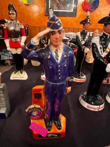 DESCRIPTION COLLECTIBLE CERAMIC SPIRITS BOTTLE. LOCATION ROOM 3 QTY 1