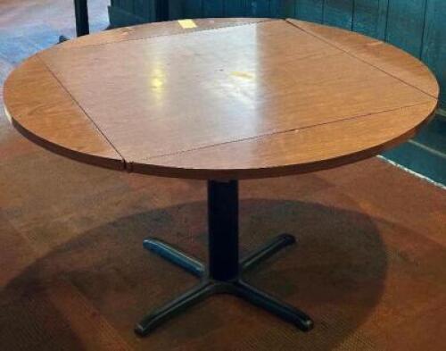 4' ROUND DROP LEAF DINNING TABLE