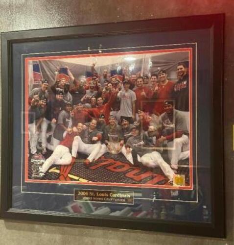DESCRIPTION: 2006 WORLD SERIES CHAMPIONSHIP TEAM CELEBRATION PHOTO SIZE: 27" X 22" LOCATION: ROOM 3 THIS LOT IS: ONE MONEY QTY: 1