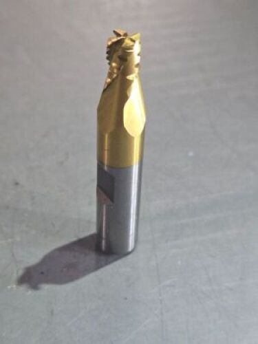 DESCRIPTION: (4) COBALT ROUGHING FINNISHING END MILL BRAND/MODEL: VC 01905165 SIZE: 1/4" DIA 5/16" ;OC 3/8" SD RETAIL$: $58.44 QTY: 4