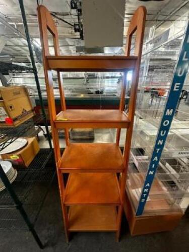 18" FIVE TIER WOODEN LADDER SHELF.