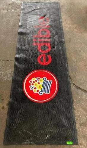 8' X 25" EDIBLE ARRANGEMENTS LOGO'ED BLACK RUBBER TRAFFIC MAT RUNNER.