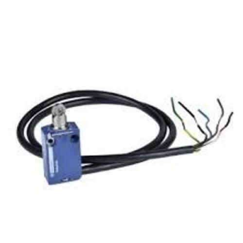 DESCRIPTION: (4) LIMIT SWITCH BRAND/MODEL: TELEMECANIQUE #48L449 INFORMATION: ROLLER PLUNGER RETAIL$: $91.48 EA QTY: 4