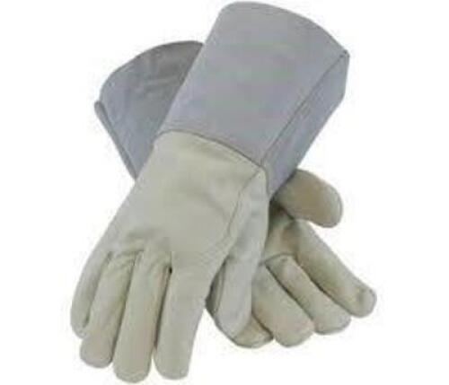 DESCRIPTION: (1) PACK OF (12) PAIRS OF WELDING GLOVES BRAND/MODEL: PIP #75-2026/M INFORMATION: GRAY SIZE: MED RETAIL$: $120.00 EA QTY: 1