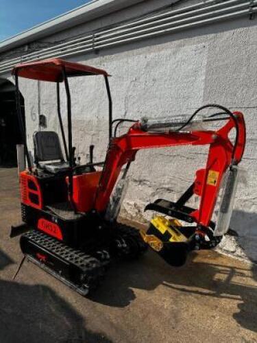 AGT QH12 MINI EXCAVATOR