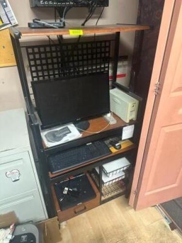 MEDIA DESK
