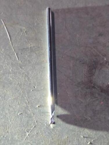DESCRIPTION: (2) SOLID CARBIDE CORNER RADIUS END MILL BRAND/MODEL: SANDVIK COROMANT 6261150 SIZE: 3mm DIA 4mM LOC .20mm RAD RETAIL$: $175.00 QTY: 2