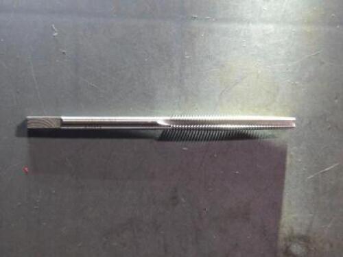 DESCRIPTION: (2) HSS NUT TAPS BRAND/MODEL: VC 04683140 SIZE: 7/16-14 UNC RETAIL$: $124.14 QTY: 2